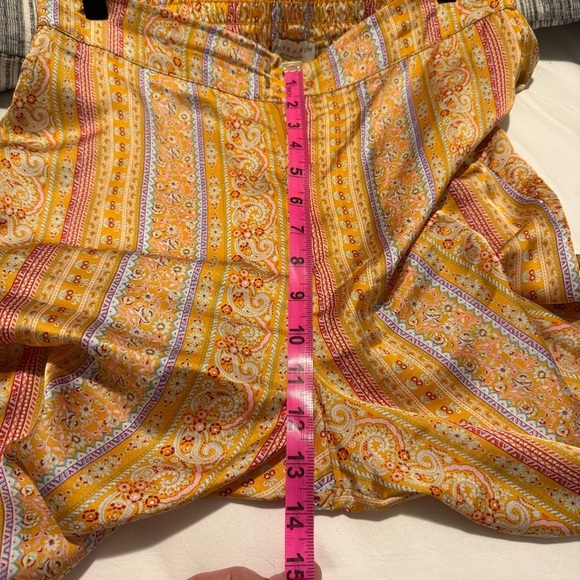 Dress Forum Paisley Silky Pants - Picture 8 of 10